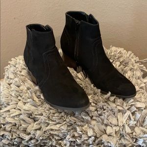 EUC Unisa Black Suede Ankle Booties worn twice.